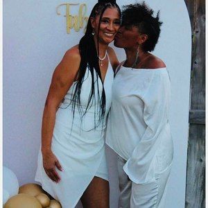 Meet your Posher, Renee